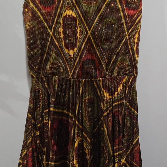 Colorful Geometric Patterned Dress - Picture 6 of 6